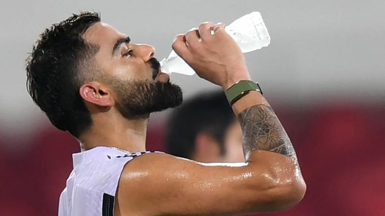 Will injured Kohli play in Cuttack and Champions Trophy?