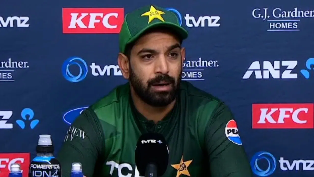 Watch: Haris Rauf EXPLODES at presser after loss to NZ, defends young Pakistan players