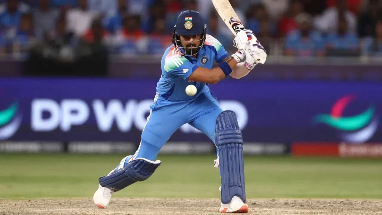 KL Rahul unhappy batting at No.6? India coach makes BIG revelation