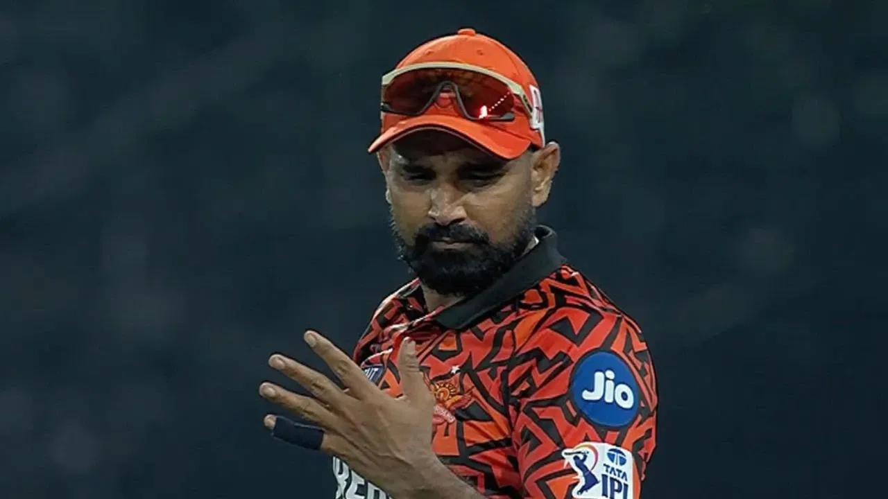Watch: Sanju Samson’s action leads to Mohammed Shami’s injury in IPL 2025; SRH in shock