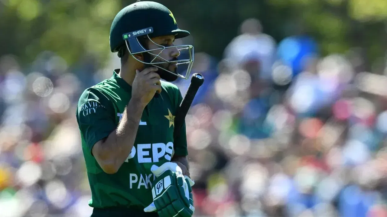 Babar Azam-less Pakistan record lowest T20I score in New Zealand, get hammered