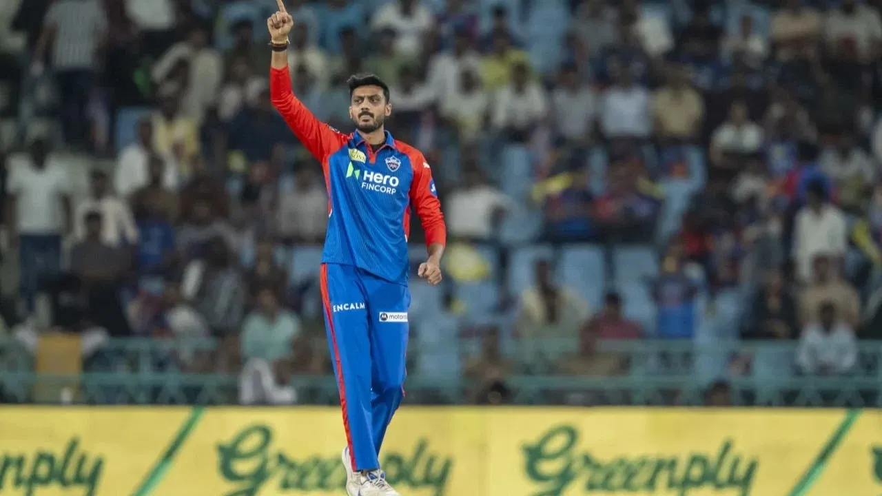 Axar Patel finishes entire spell by 7th over vs LSG due to fear of Pooran, Pant, Miller