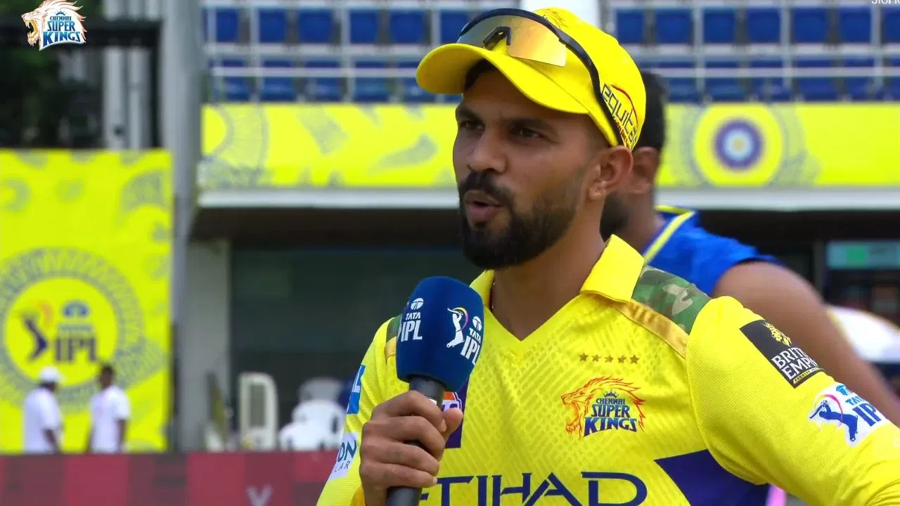 Watch: Ruturaj Gaikwad does a Rohit Sharma at toss, momentarily forgets Devon Conway’s replacement’s name