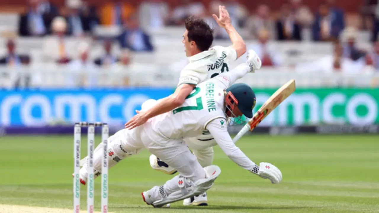 Watch: Pat Cummins, Kyle Verreynne involved in ugly collision in WTC Final, batter declared out after wild scenes