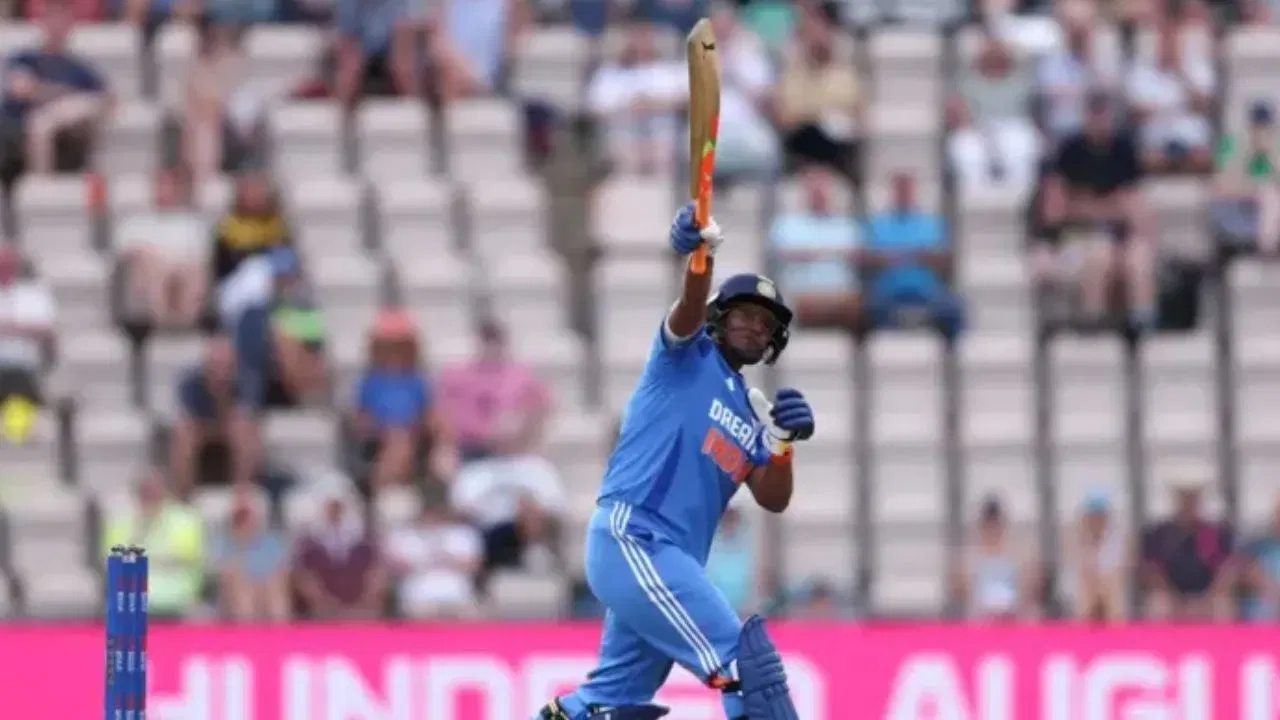 Watch: Deepti Sharma hits Rishabh Pant-style one-handed six against England, says “I picked that up from…”