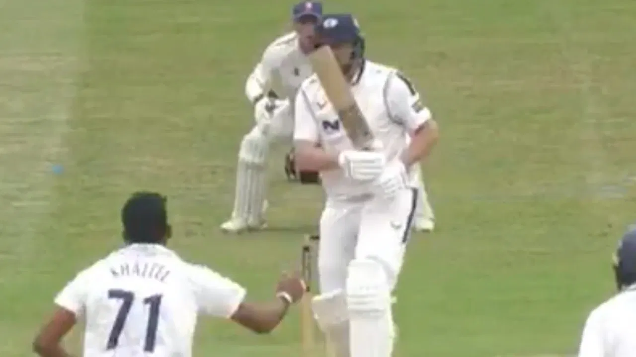 Watch- Khaleel Ahmed collides with Jonny Bairstow, instant KARMA hits