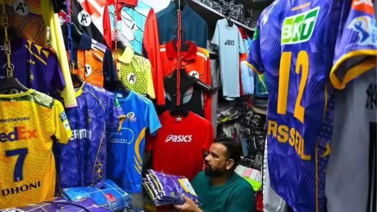 Shocking IPL heist! BCCI office hit by ₹6.52 lakh jersey theft at Wankhede Stadium