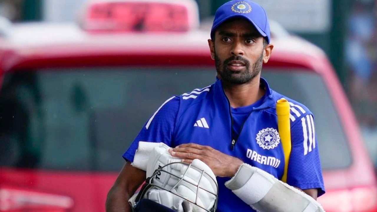 ‘Abhimanyu Easwaran looks depressed’: Emotional father slams Indian team, drags Karun Nair