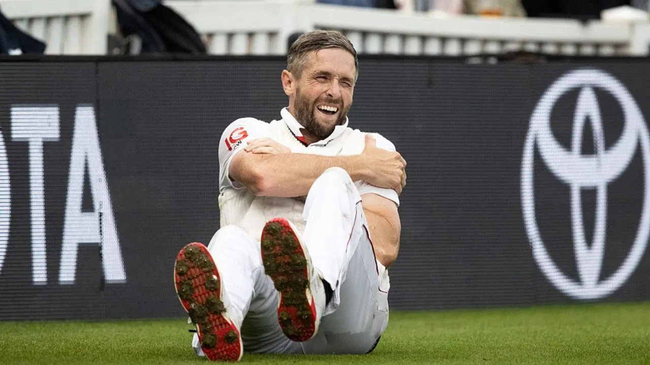 Ashes dream over? Chris Woakes ruled out of 5th Test vs India!! ECB issues official update