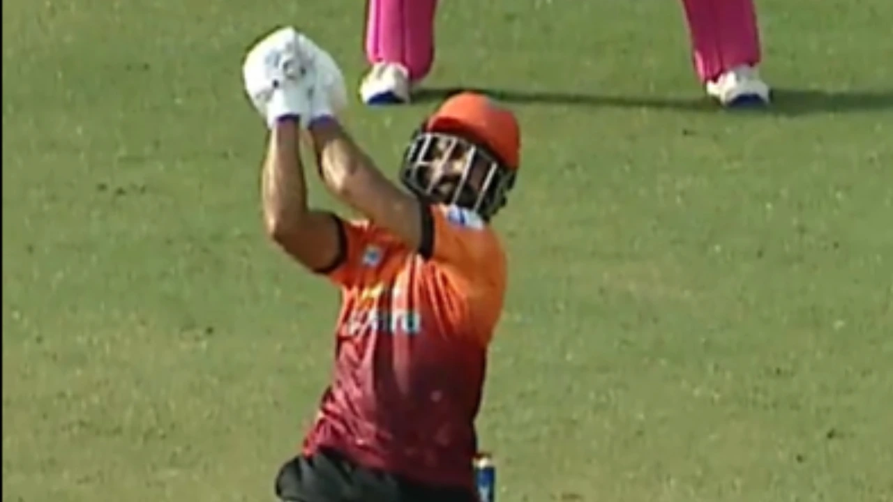 Watch: 11 sixes in last 12 balls, 40 runs off final over! Salman Nizar does unthinkable in KCL 2025