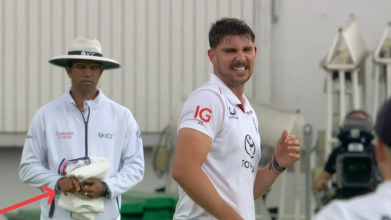 Daylight robbery with team India as umpire Kumar Dharmasena openly cheats with England