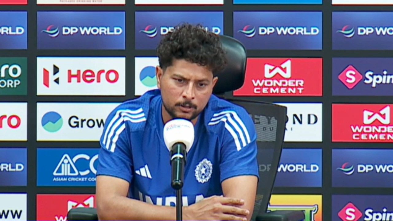 Watch: Kuldeep Yadav brutally humiliates reporter, shockingly praises Pakistan rival’s Asia Cup heroics