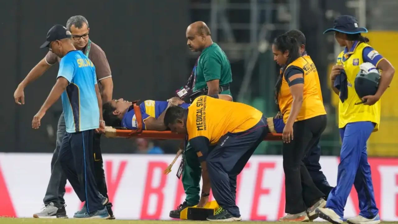 Watch: Horrible scenes!! Chamari Athapaththu stretchered off after brutal injury in England vs Sri Lanka World Cup clash