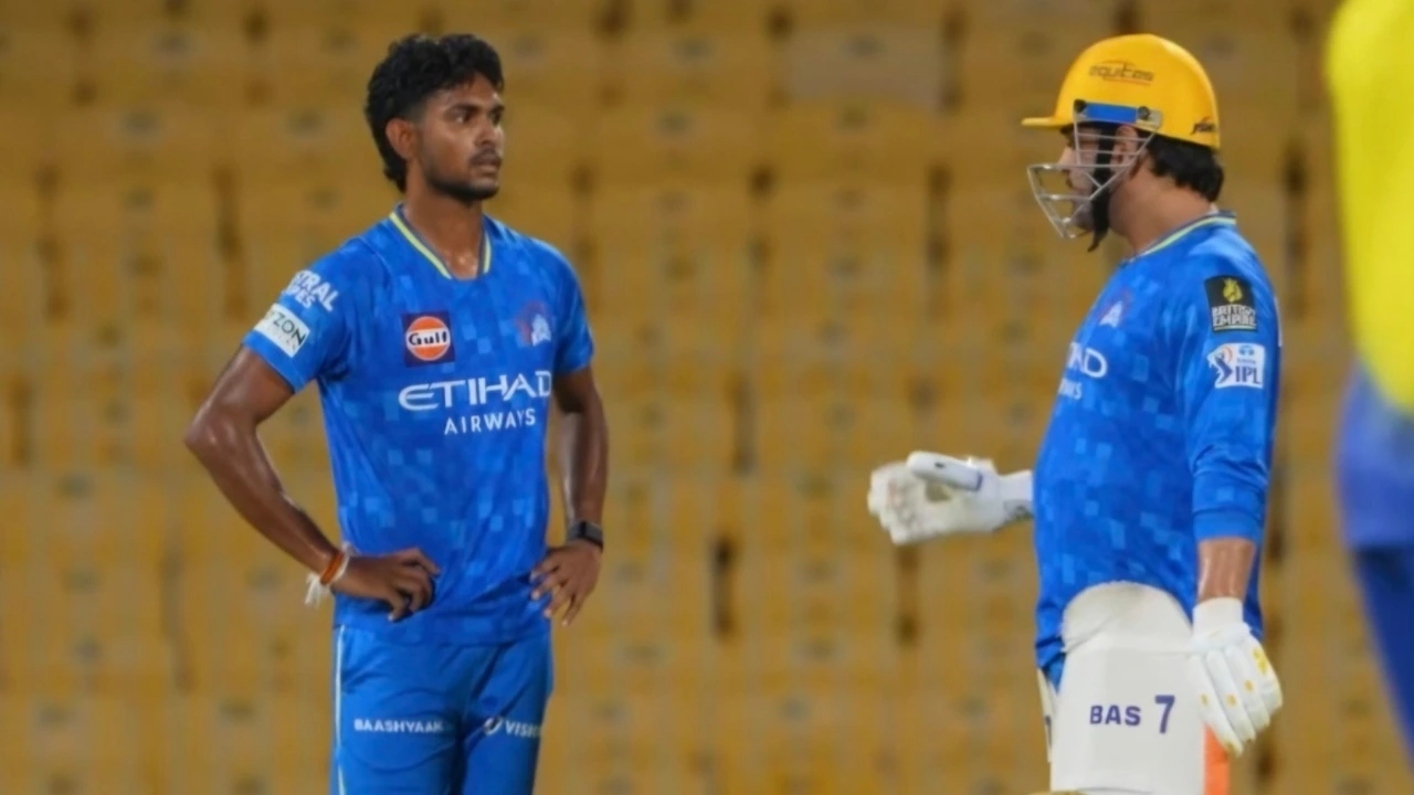 CSK shockingly throw Matheesha Pathirana out of the squad on IPL 2026 retention day