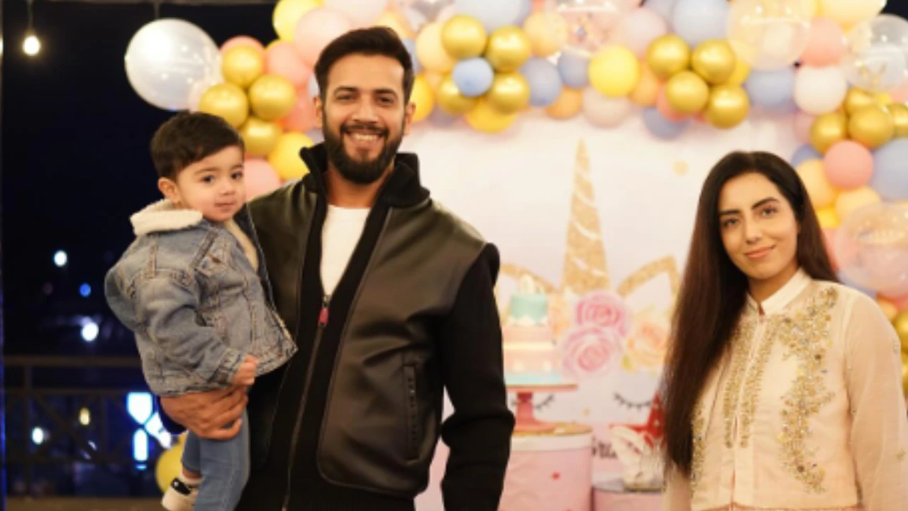 Imad Wasim Divorce: Pakistani Cricketer Files for Separation, Vows Full Responsibility for Children