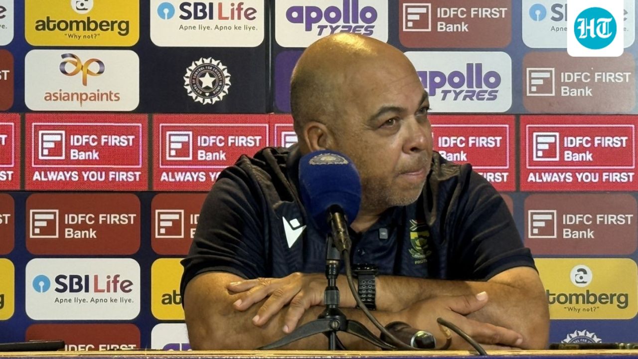 South African coach regrets his choice of words, but shows no intent to apologize on ‘grovel’ remark