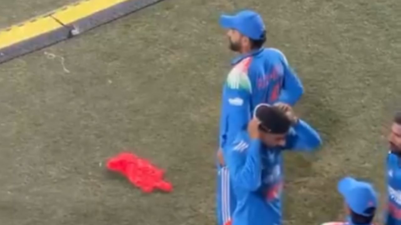 Rohit Sharma left devastated after Rajkot ODI loss vs NZ as crowd erupts with “Humara captain kaisa ho…” chants