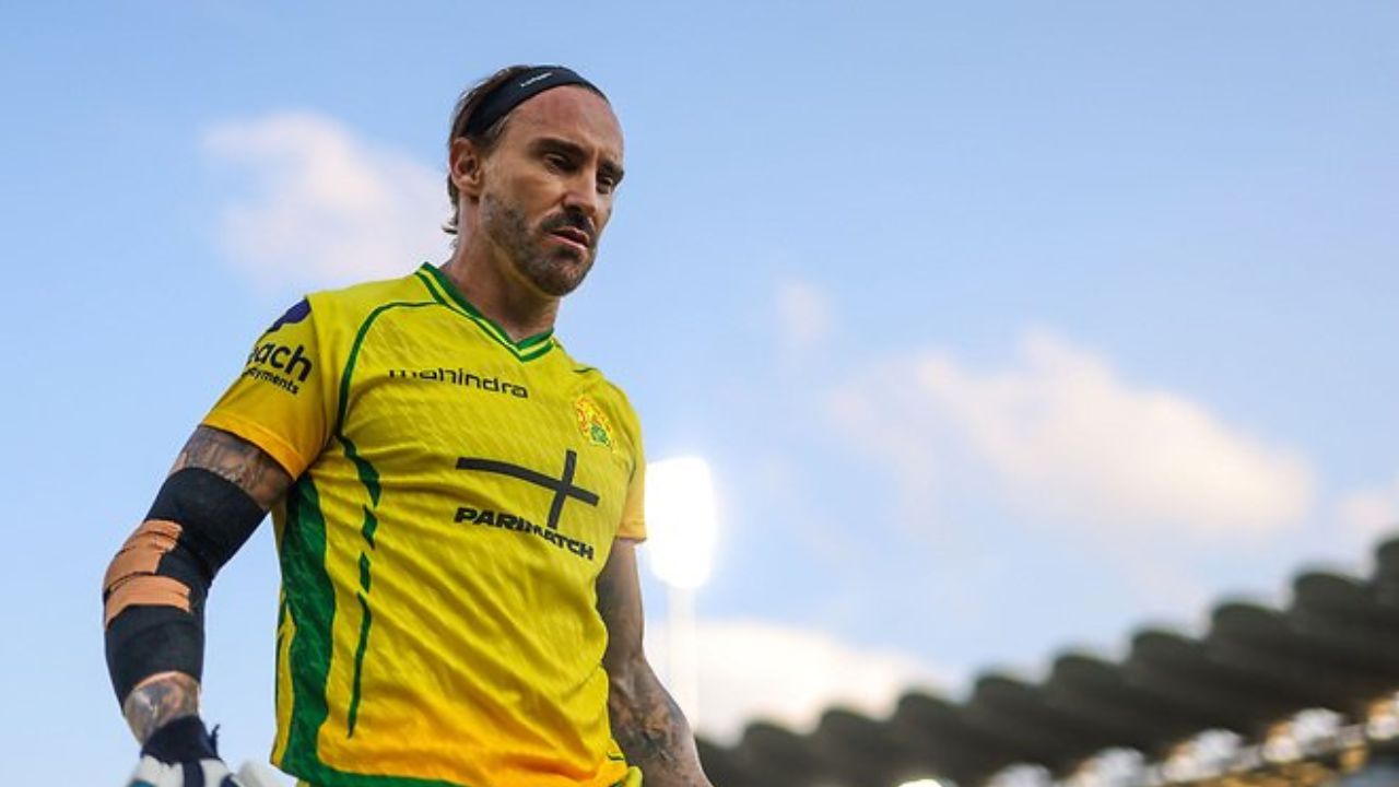 Faf du Plessis ruled out of SA20 after suffering severe injury; surgery required