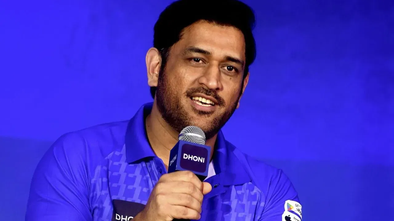 MS Dhoni receives Housing Board notice over alleged misuse of Ranchi plot