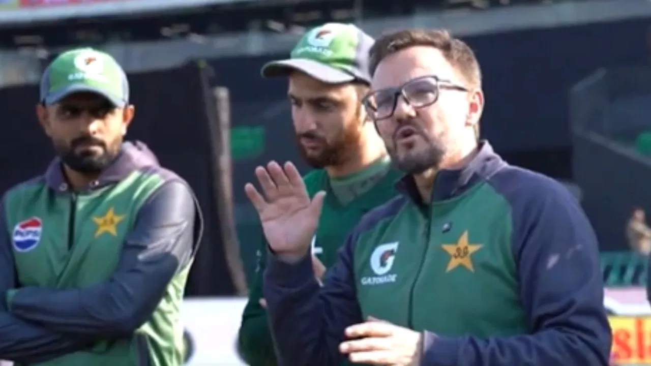 PCB officially backs Salman Agha, Shaheen Afridi for white-ball captaincy; Mike Hesson to continue as head coach