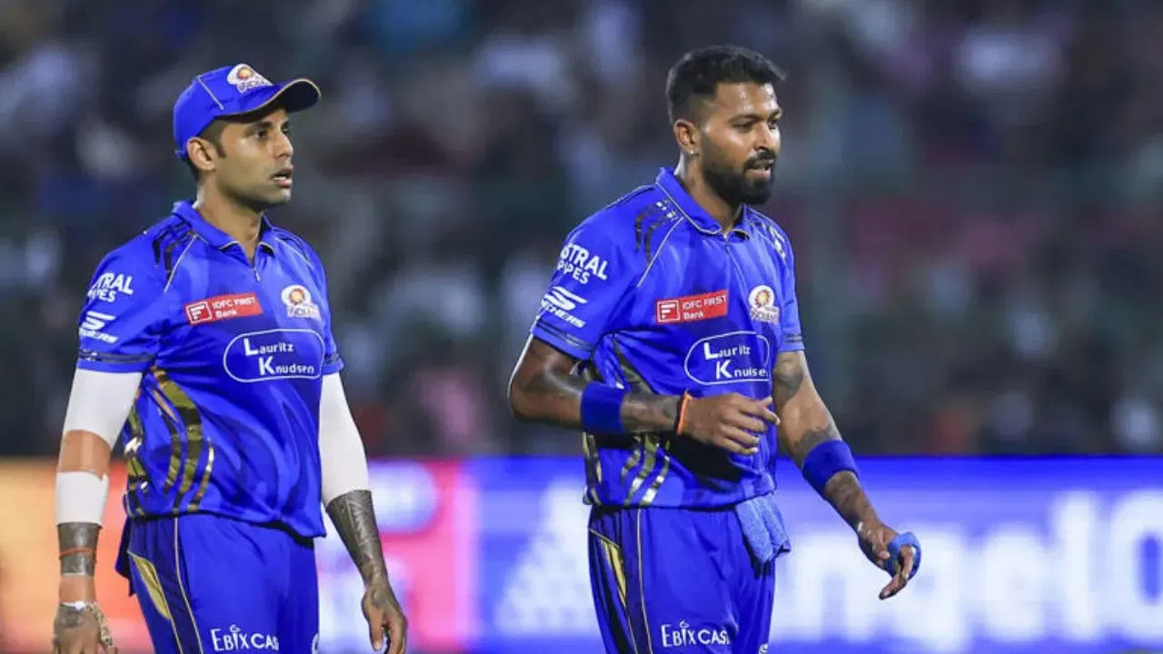 “He’ll captain now”: Ex-RCB batter drops bombshell on Mumbai Indians’ captaincy change before IPL 2026