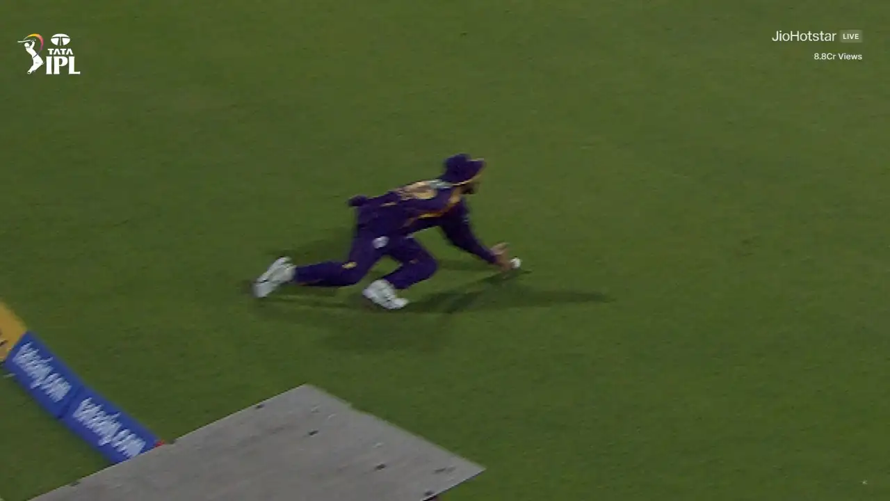 Varun Chakravarthy takes a controversial catch to dismiss Abhishek Sharma in IPL 2026