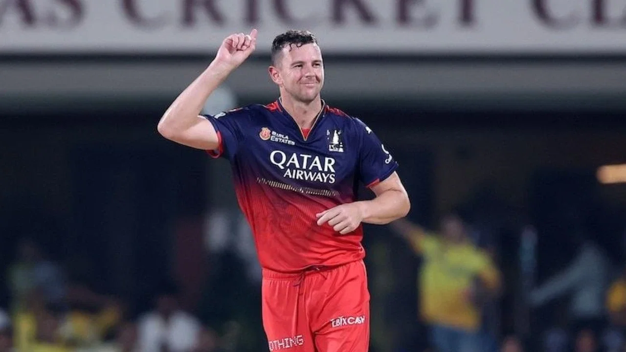 PBKS star beats Josh Hazlewood in the race of TOP 5 RCB bowlers in the IPL