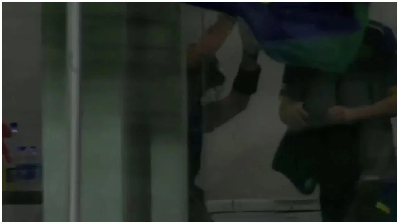 Steve Smith done with PSL? Video of batter’s furious act breaks the internet