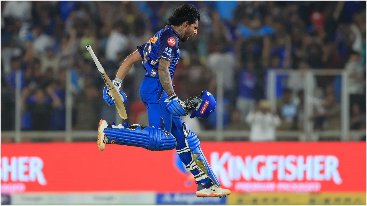 “Patience & class”: Fans go beserk as Tilak Varma registers first ever IPL century against GT