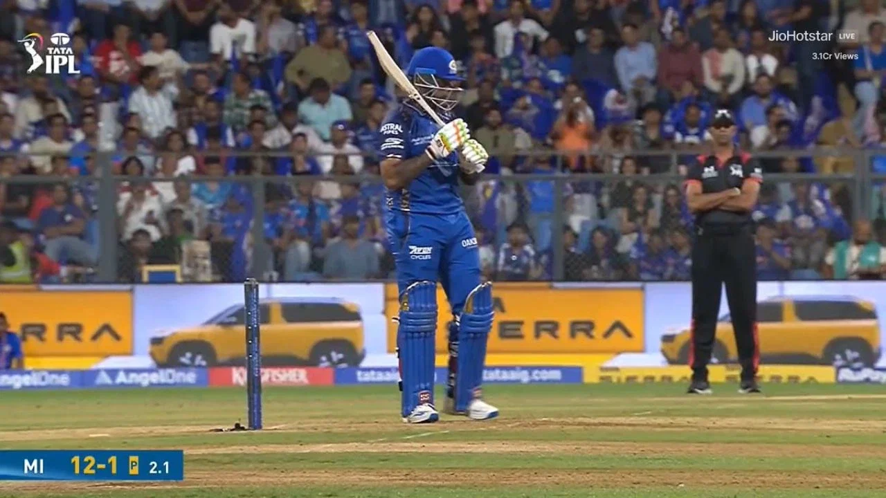 “Out of fuel”: Fans troll Suryakumar Yadav after being dismissed for a golden duck against PBKS