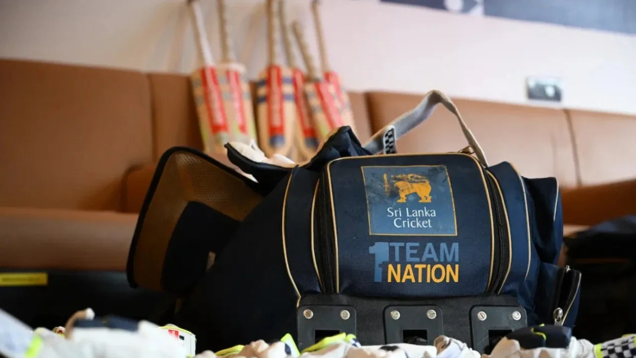 Two Sri Lankan cricketers arrested for filming people bathing in hotel