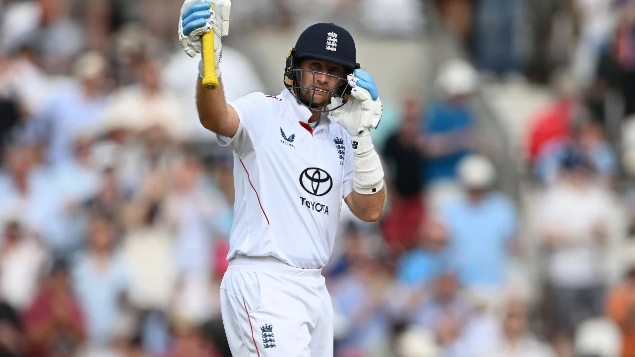 Joe Root creates double history as he rescues England at The Oval