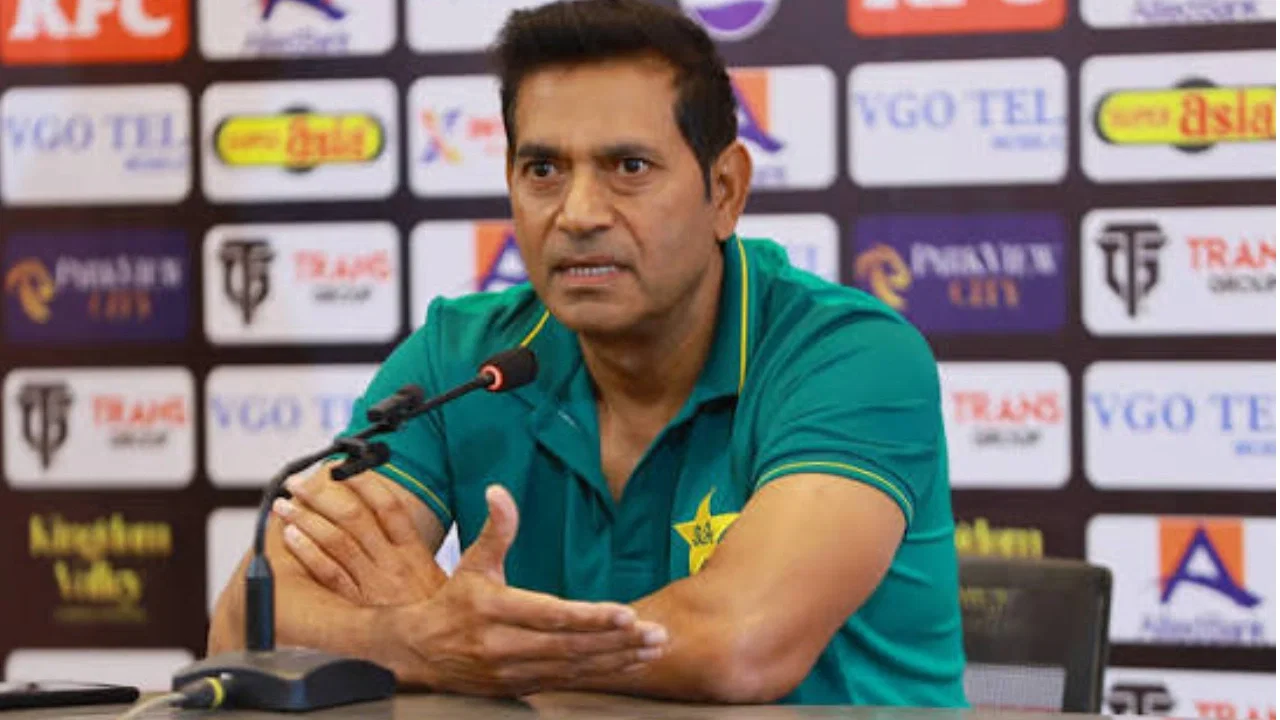 “We don’t have any top-level cricketers”: Aaqib Javed on Pakistan contracts, Babar Azam demotion