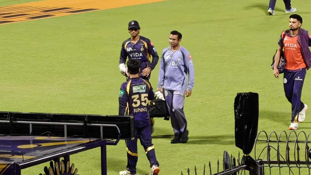 Angkrish Raghuvanshi returns to Mumbai camp after finger surgery
