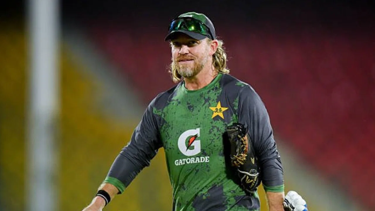 Shane McDermott steps down as Pakistan’s white-ball fielding coach