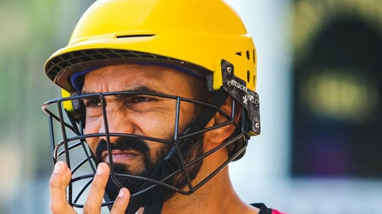 Dinesh Karthik tipped to replace Stephen Fleming as CSK coach