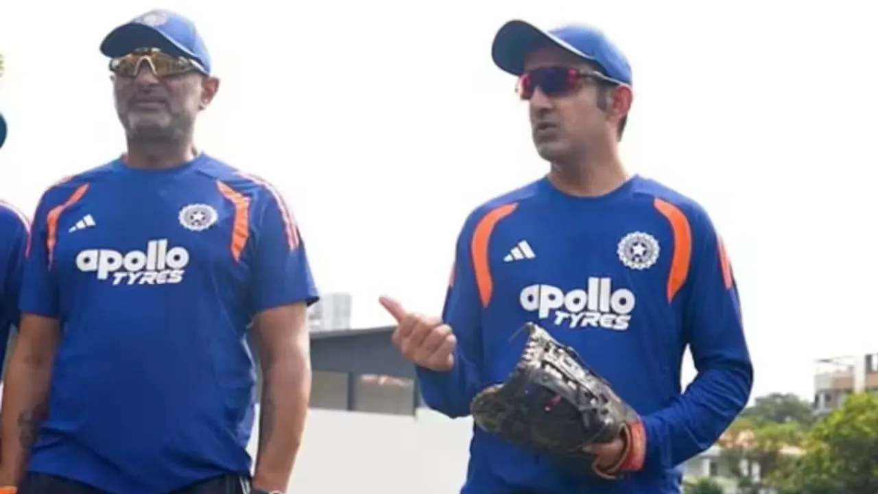 Mind games in Galle? Gautam Gambhir inspects pitch, then it changes