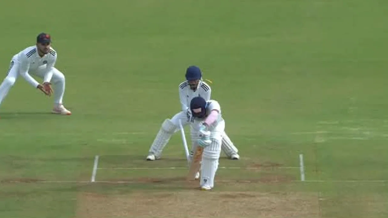 Watch: Prithvi Shaw falls to Abid Mushtaq’s peach in Duleep Trophy failure