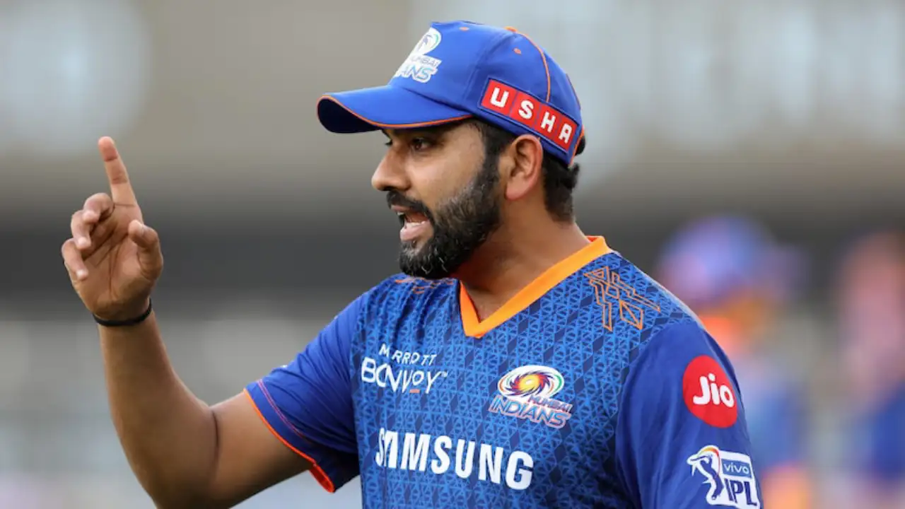 Rohit Sharma rejects Mumbai Indians captaincy, 2 frontrunners emerge
