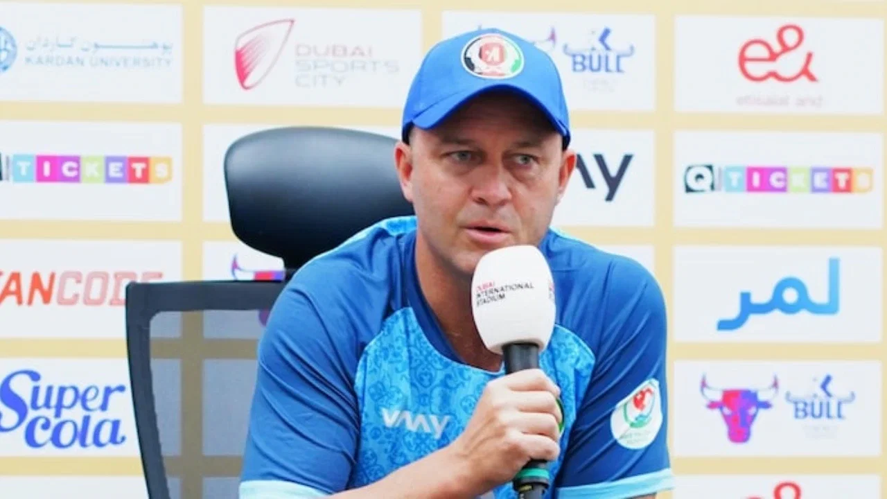 Jonathan Trott set to take charge of England Lions as interim head coach