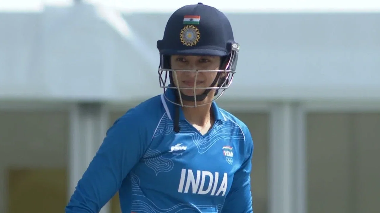Smriti Mandhana creates history, becomes first woman to score 11,000 international runs