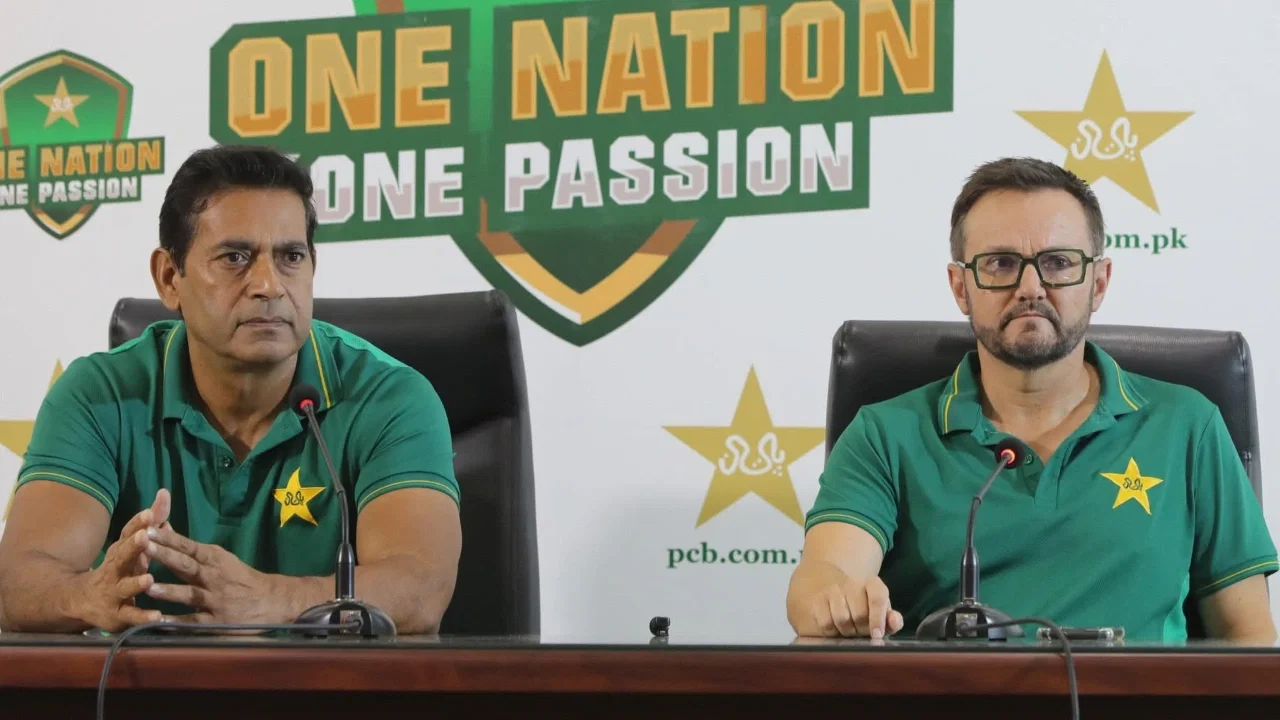 Aaqib Javed’s influence cut down as Mike Hesson gets bigger role in Pakistan cricket