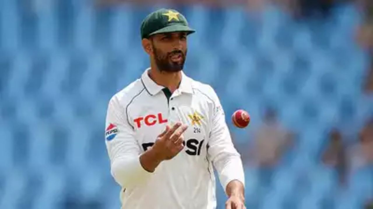 ‘One good knock is not enough’: Pakistan ordered to move on from Shan Masood