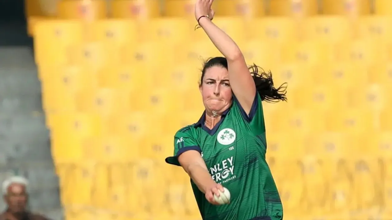 Arlene Kelly announces international retirement after England series