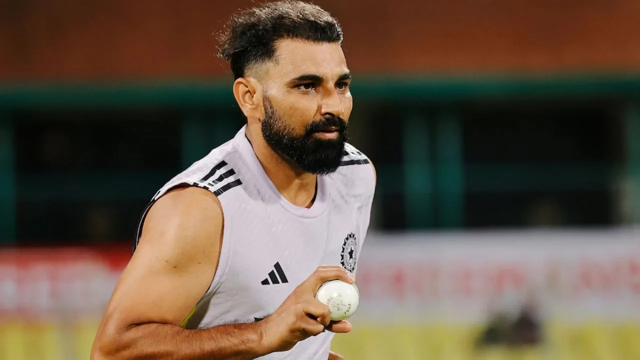 Mohammed Shami lands in trouble as umpires warn East Zone over ball condition