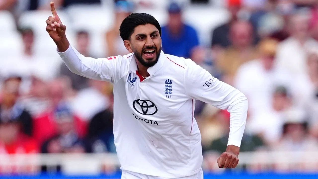Shoaib Bashir to retain ECB contract despite falling down England’s Test pecking order